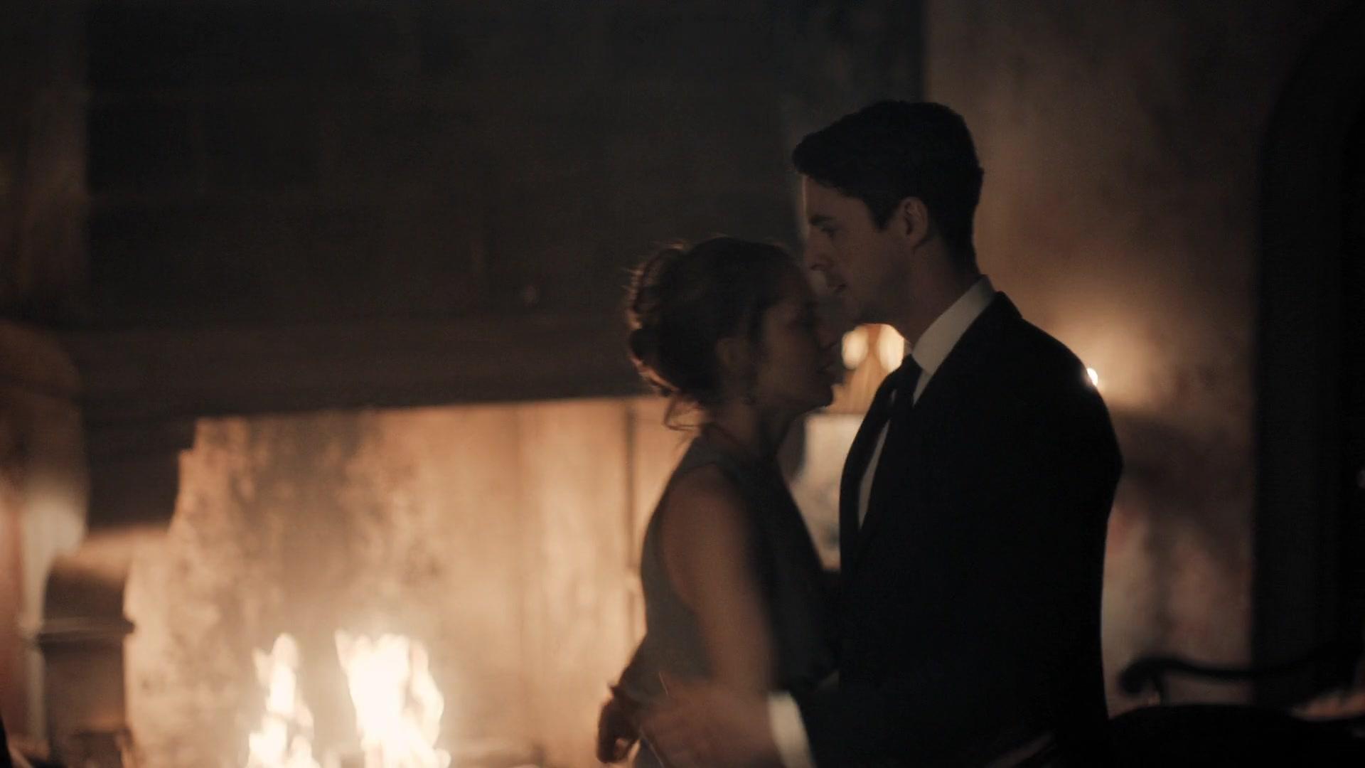 A_Discovery_of_Witches_S01E08_1080p_ATP_3523.jpg A_Discovery_of_Witches_S01E08_1080p_ATP_3523.jpg