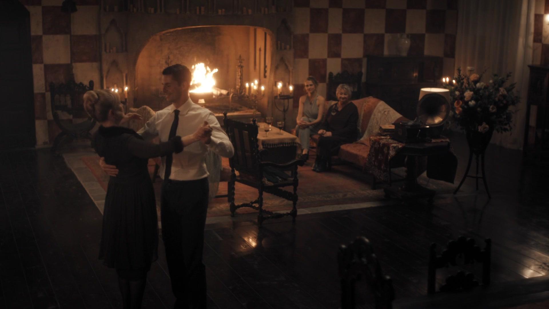 A_Discovery_of_Witches_S01E08_1080p_ATP_3728.jpg