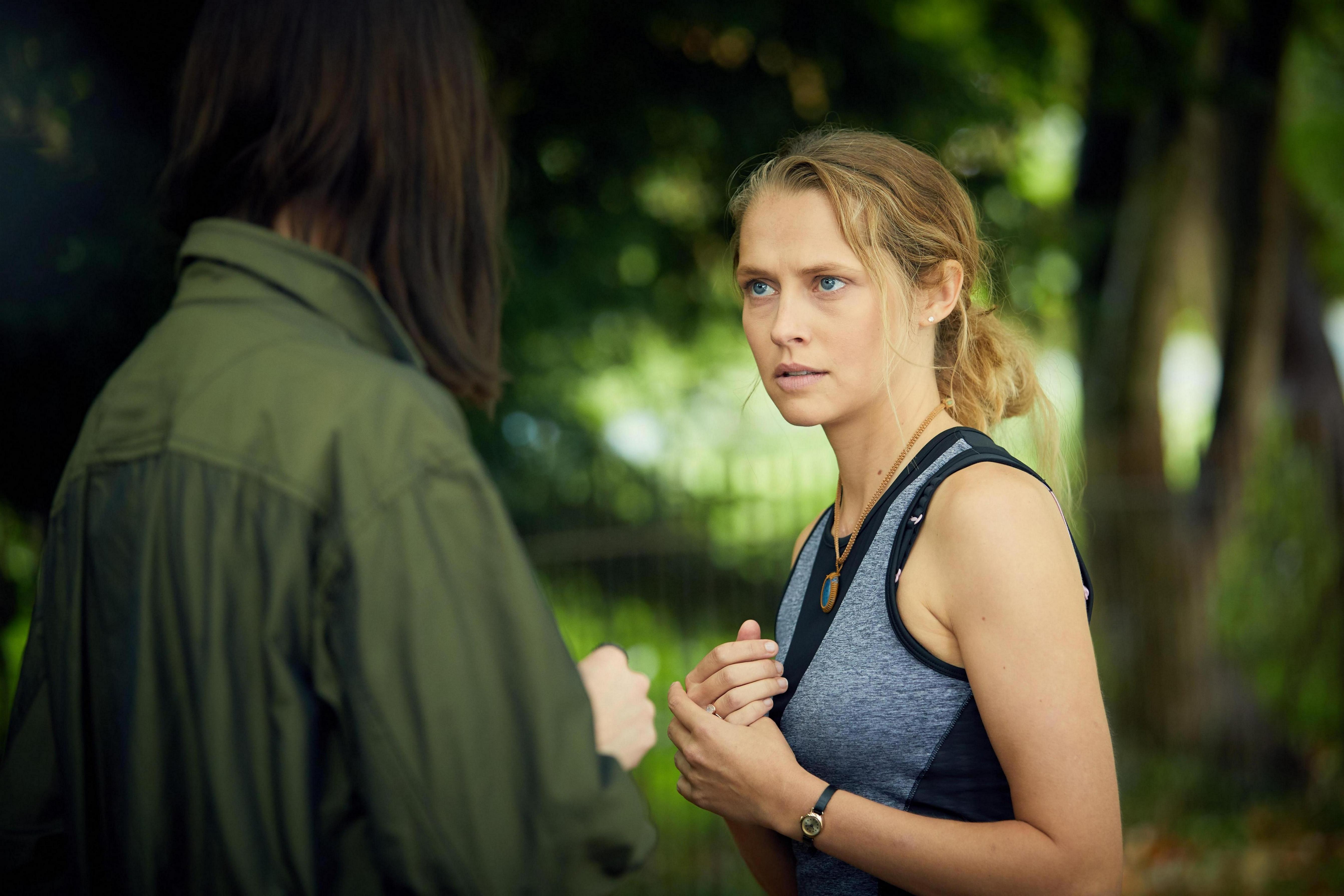 adoringteresap_TDOW_S1_1x02_2-3.jpg adoringteresap_TDOW_S1_1x02_2-3.jpg