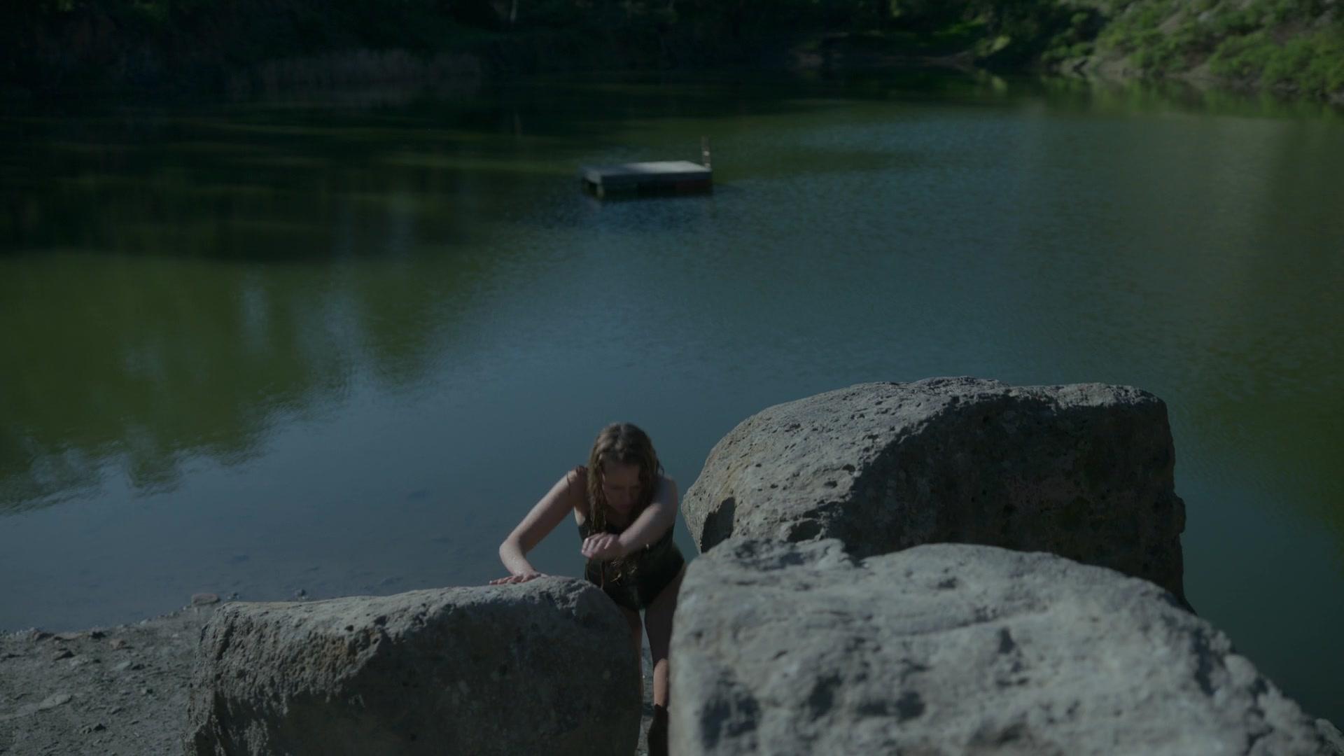 The_Clearing_2023_S01E02_Kindred_1080p_ATP_6323.jpg