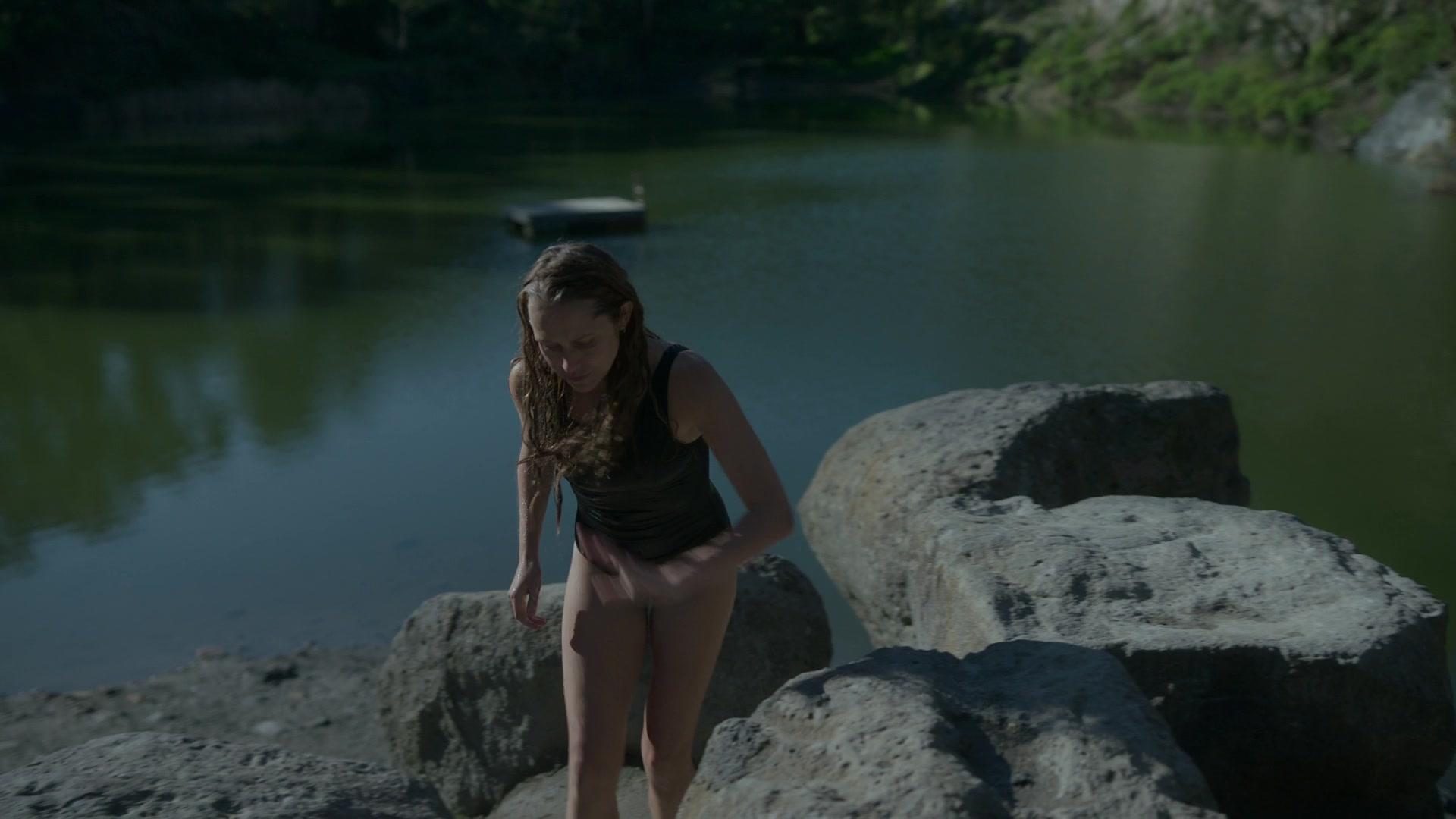 The_Clearing_2023_S01E02_Kindred_1080p_ATP_6333.jpg