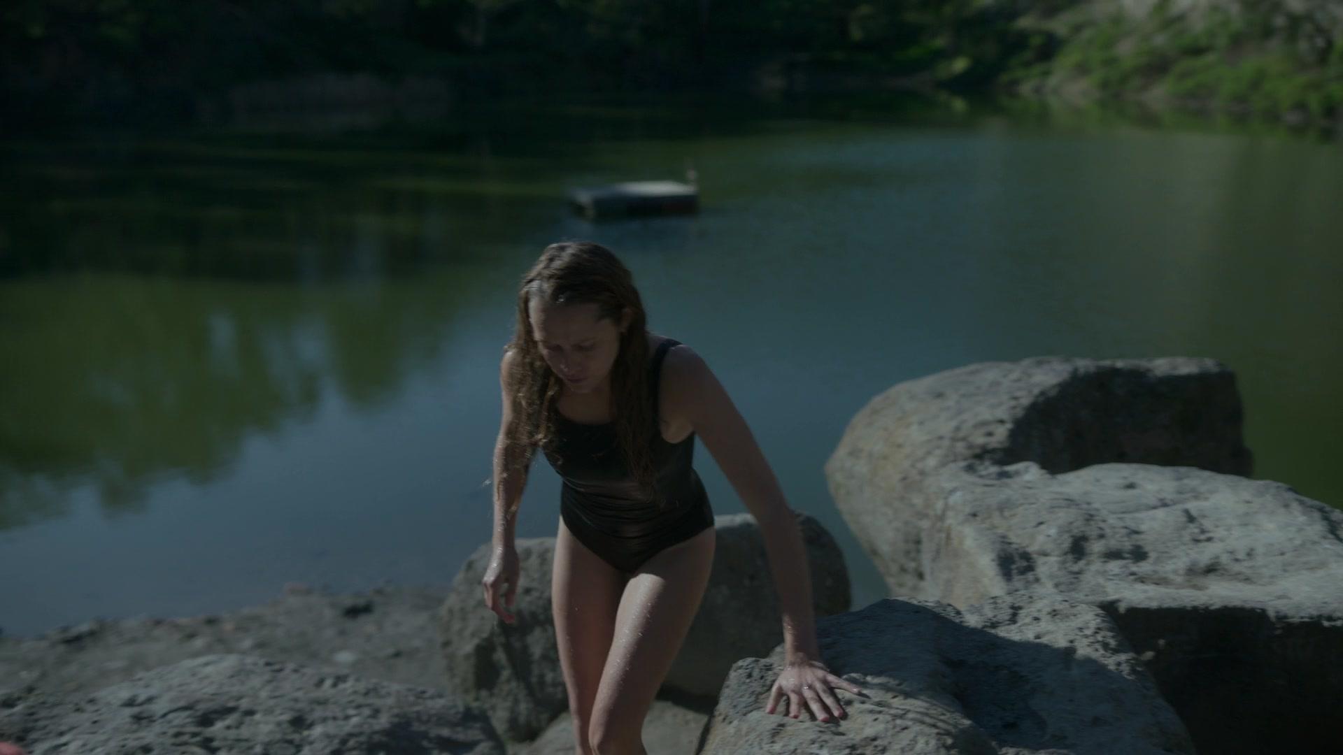 The_Clearing_2023_S01E02_Kindred_1080p_ATP_6334.jpg The_Clearing_2023_S01E02_Kindred_1080p_ATP_6334.jpg