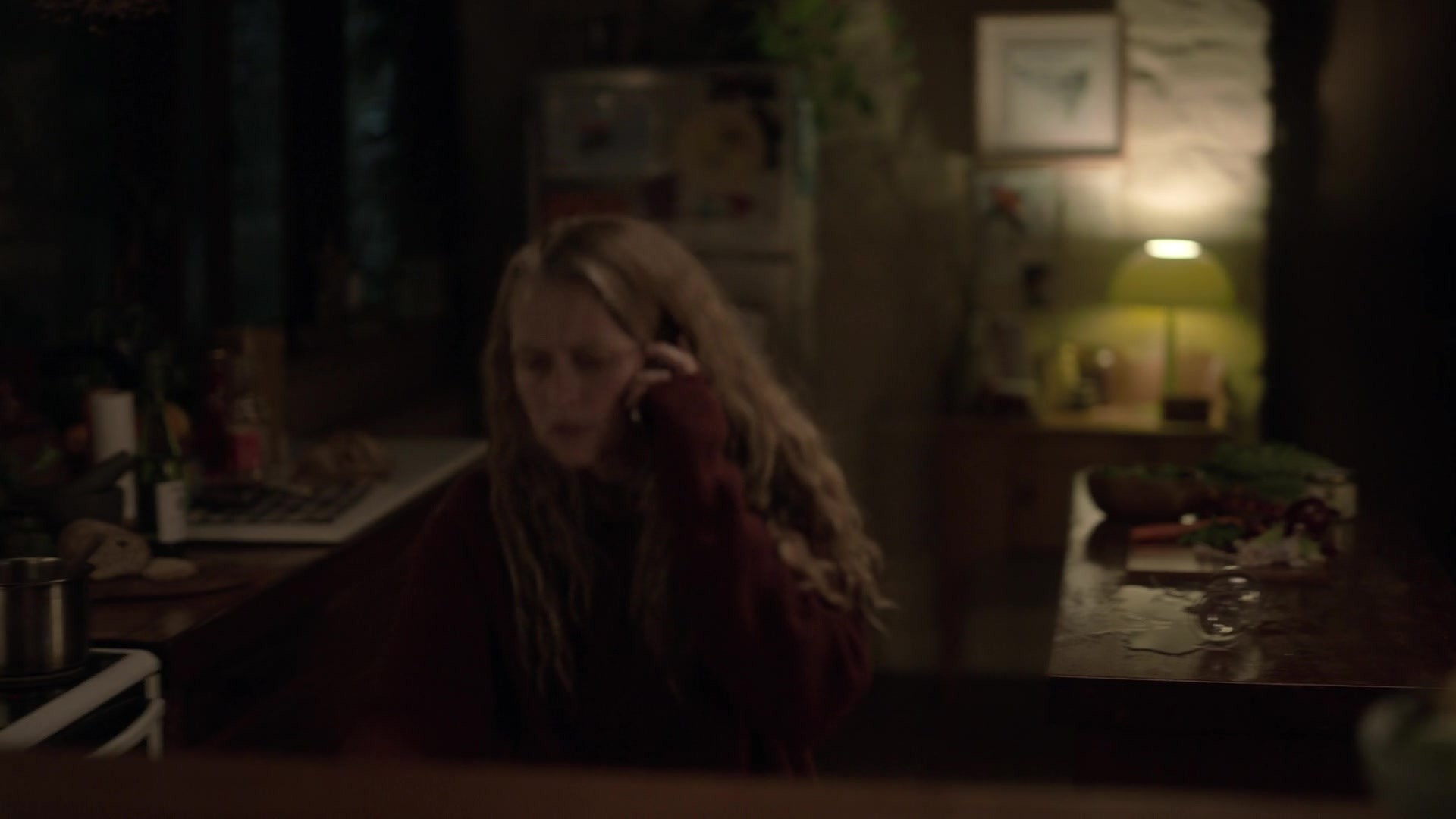 adoringteresap_theclearing_1x04_caps_0146.jpg