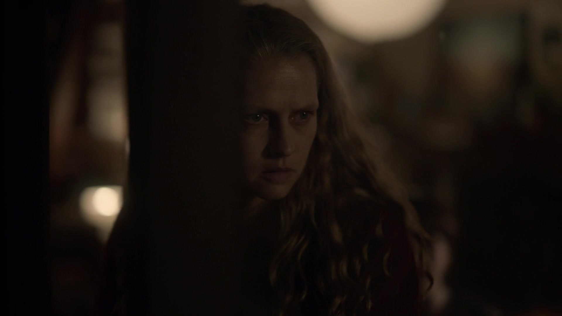 adoringteresap_theclearing_1x04_caps_0164.jpg