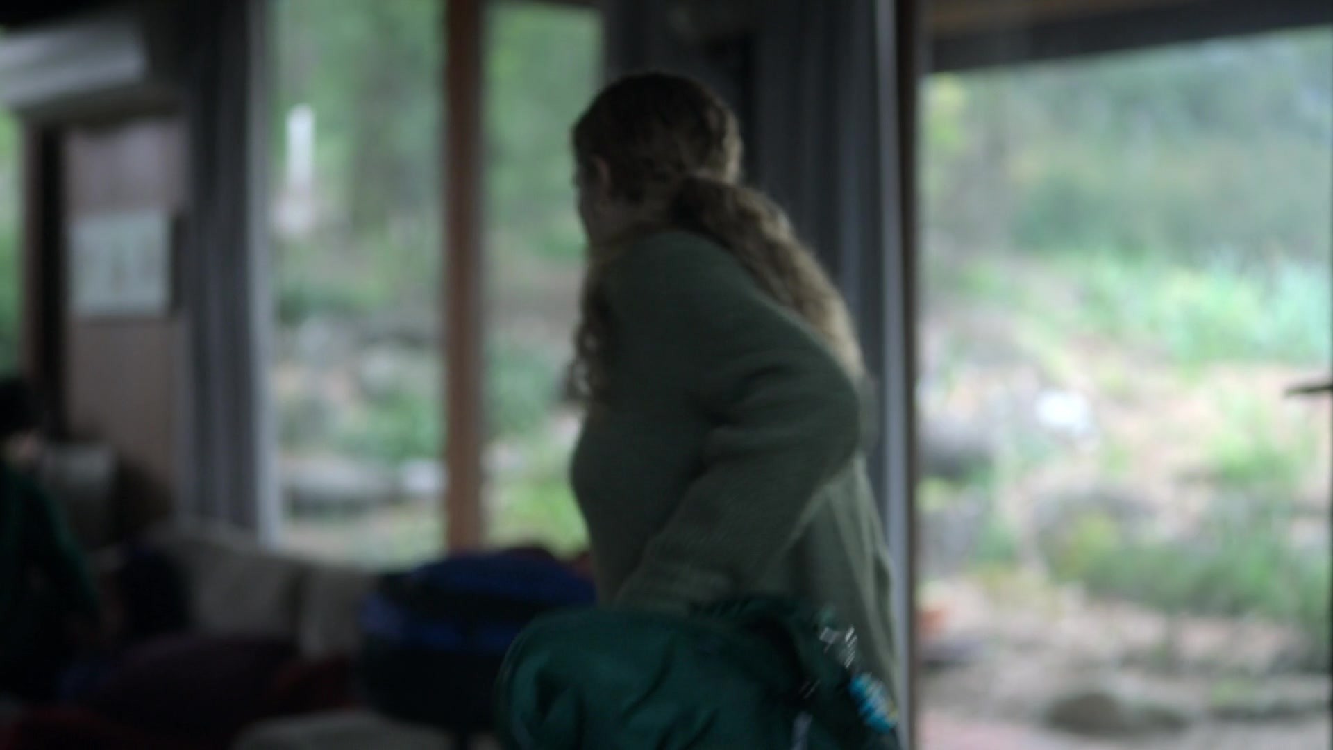adoringteresap_theclearing_1x04_caps_0266.jpg