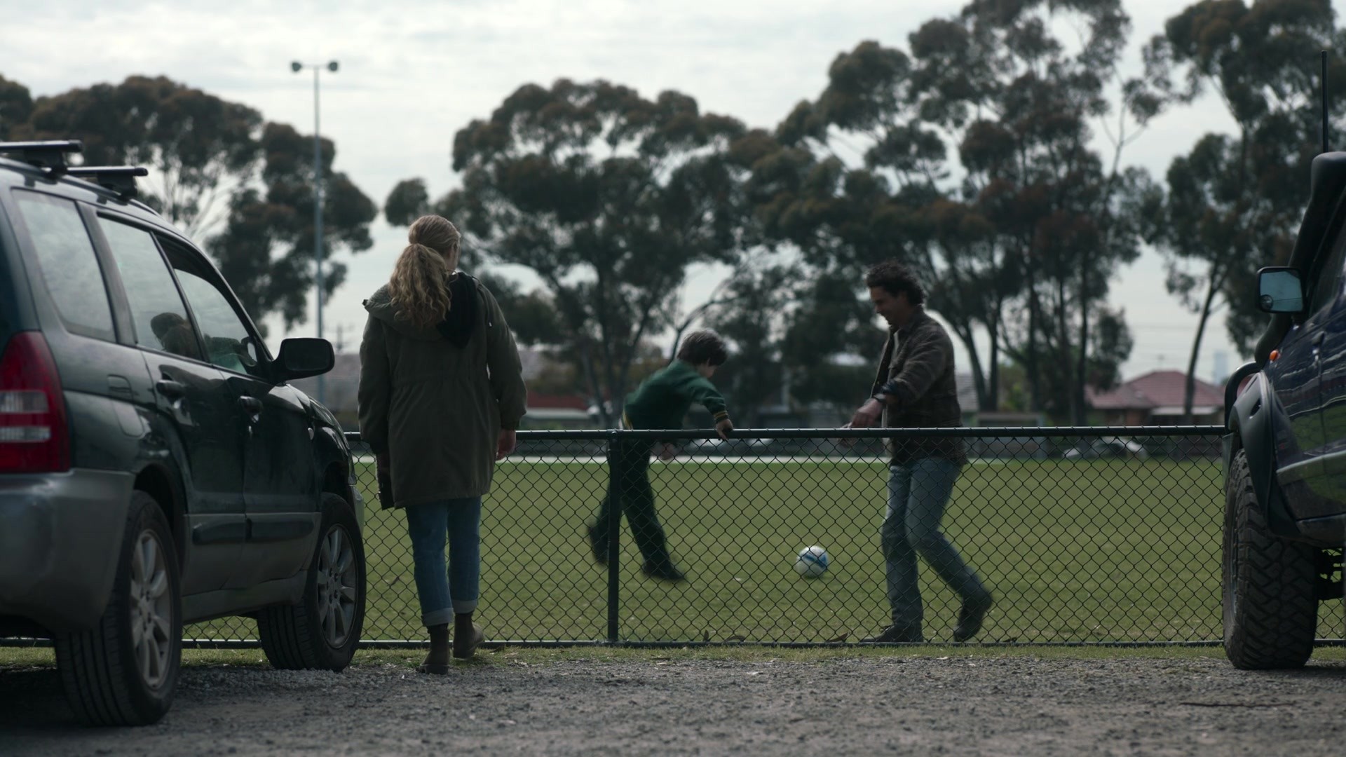 adoringteresap_theclearing_1x04_caps_0371.jpg