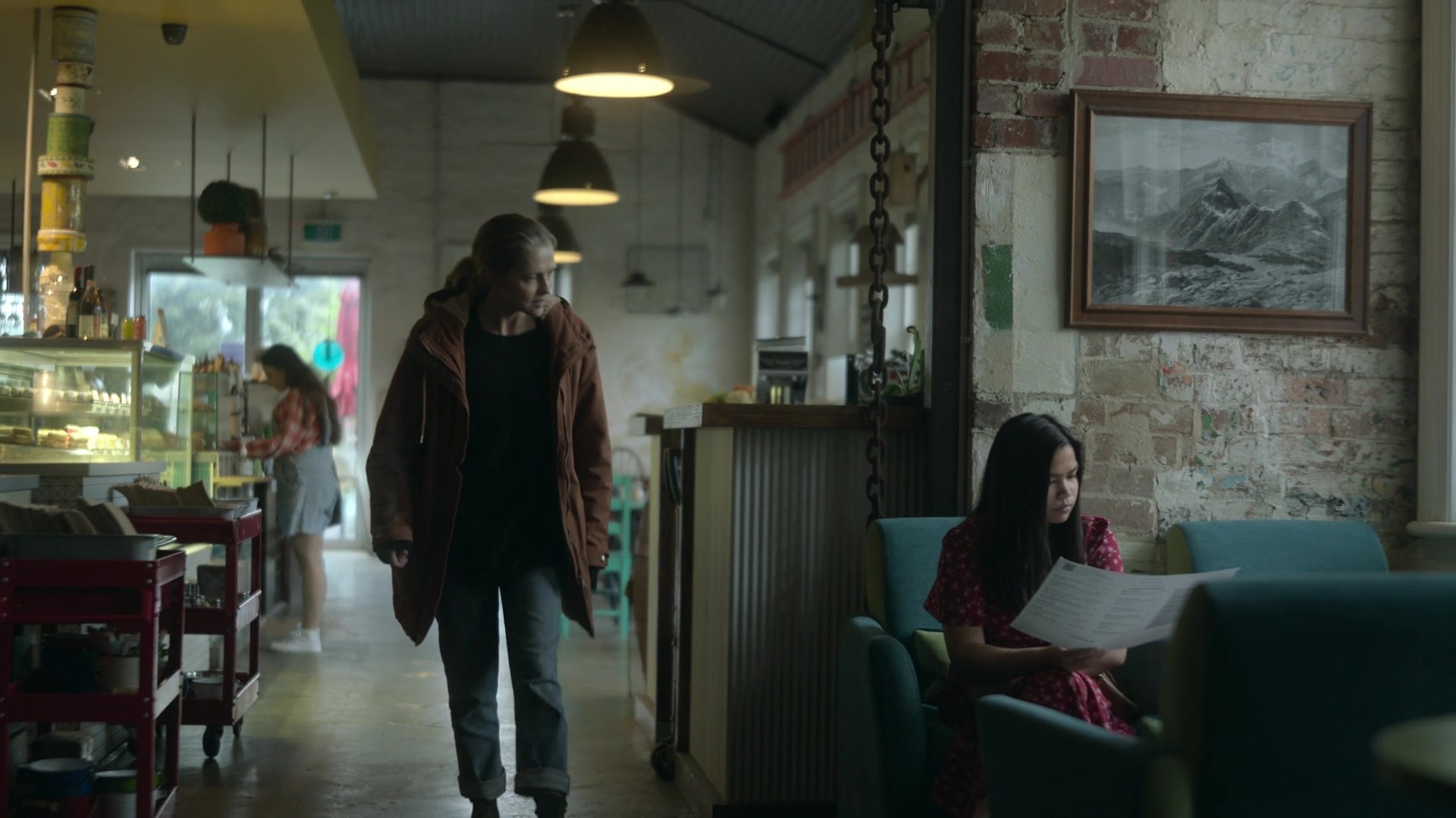 adoringteresap_theclearing_1x04_caps_0387.jpg