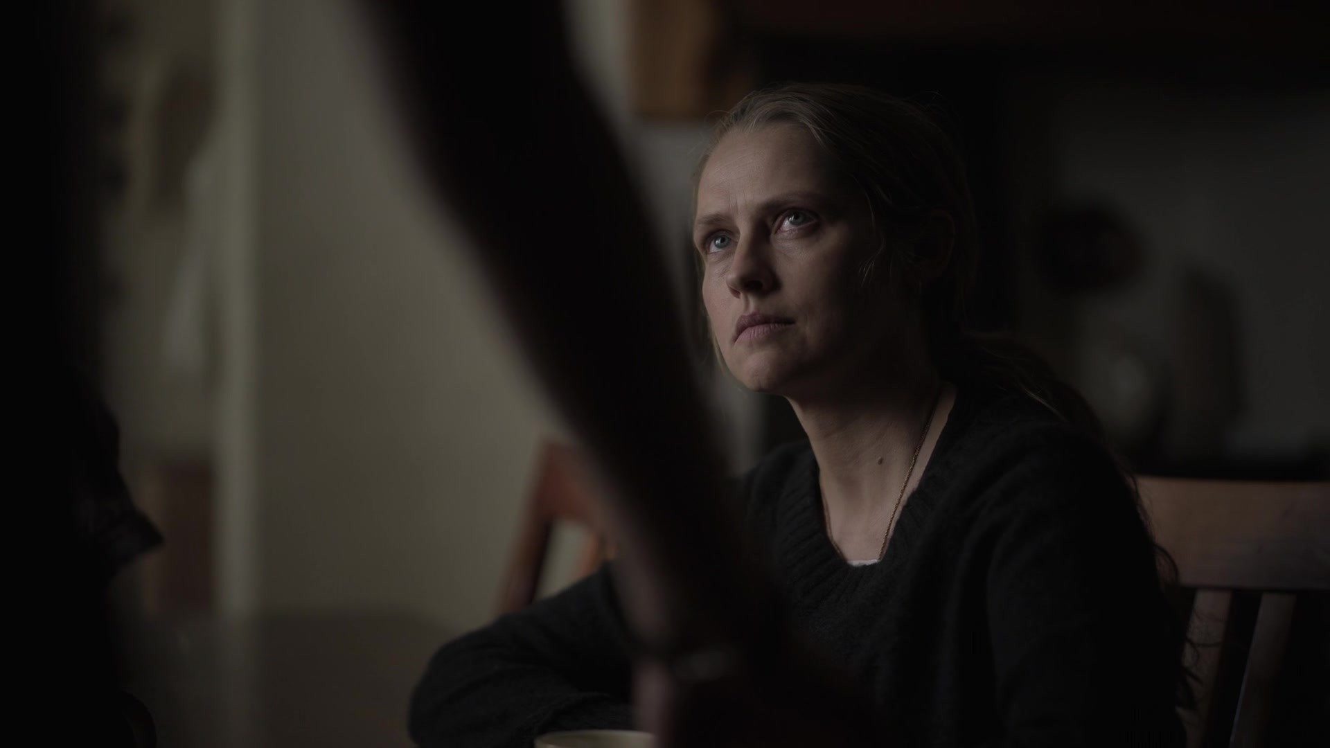 adoringteresap_theclearing_1x04_caps_0461.jpg