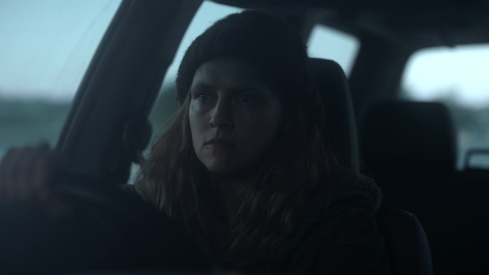 adoringteresap_theclearing_1x04_caps_0487.jpg