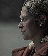 adoringteresap_theclearing_1x04_caps_0081.jpg