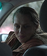 adoringteresap_theclearing_1x04_caps_0309.jpg