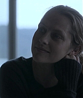 adoringteresap_theclearing_1x04_caps_0518.jpg