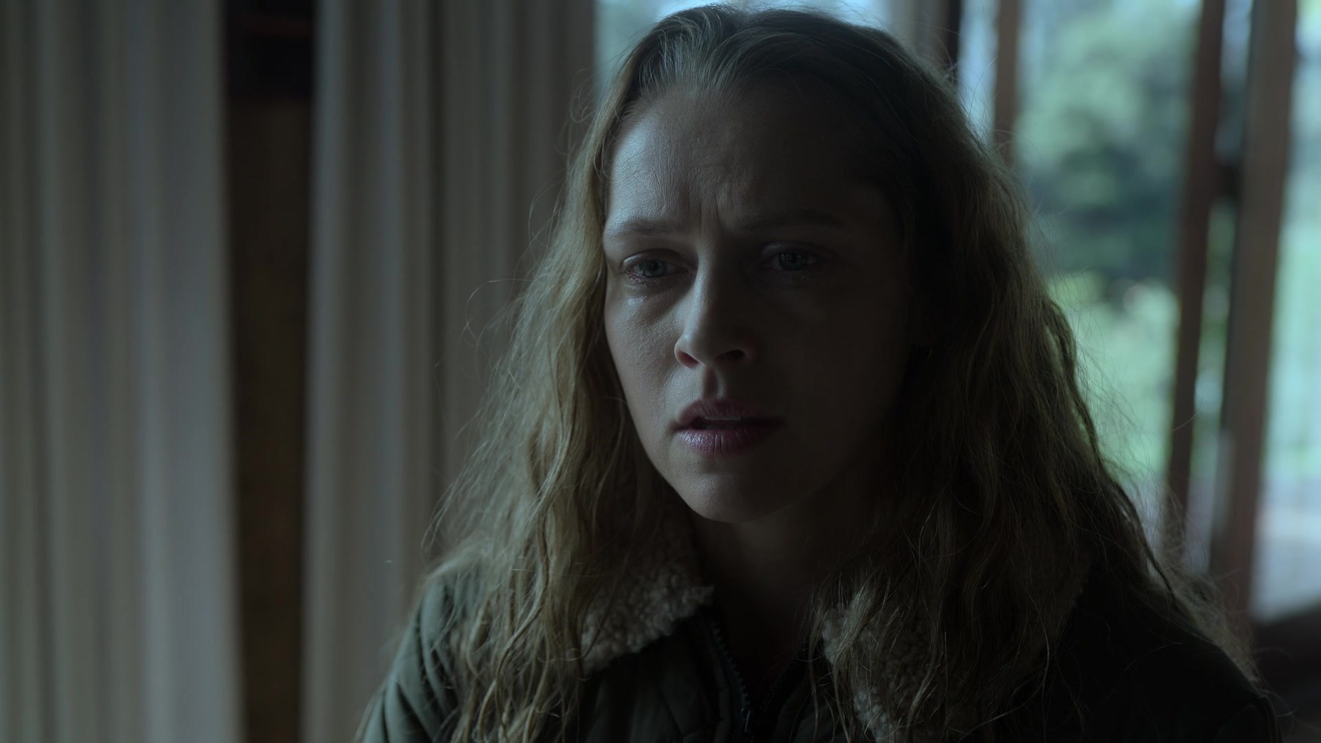 adoringteresap_theclearing_1x08_caps_0103.jpg