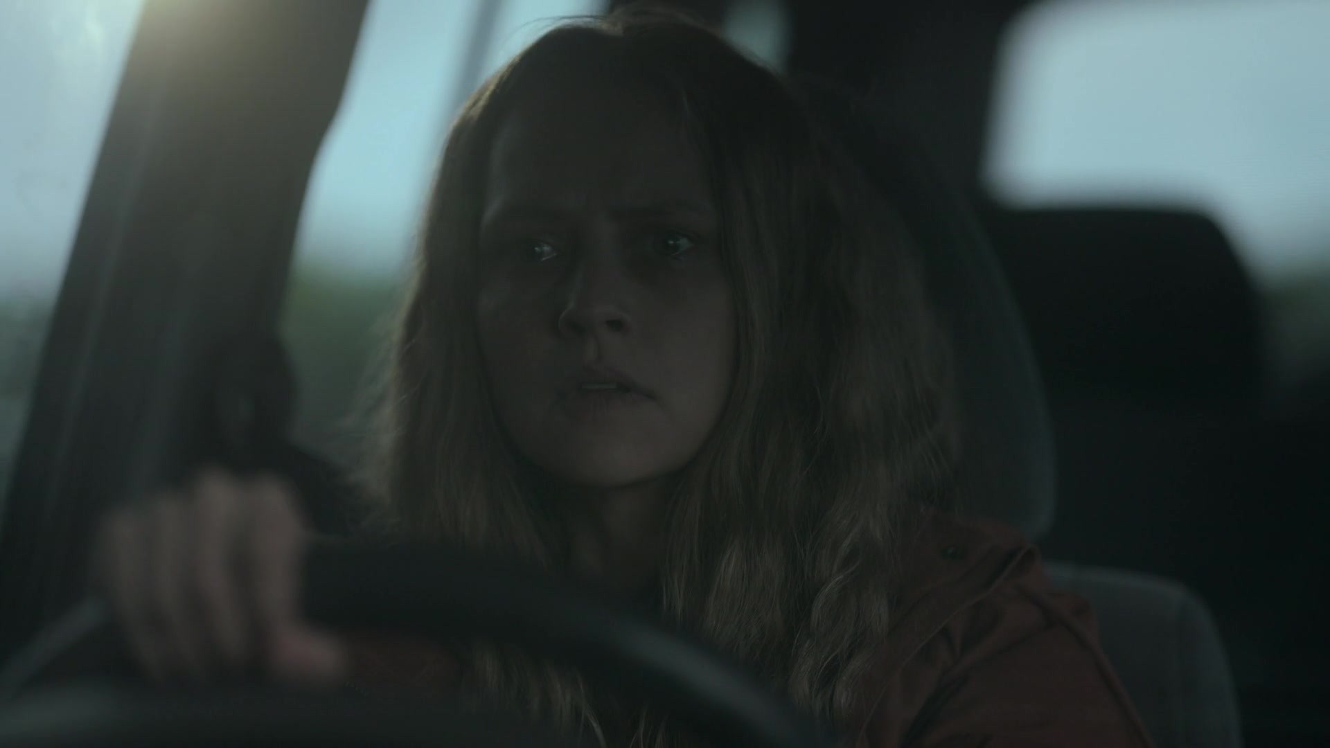 adoringteresap_theclearing_1x08_caps_0394.jpg