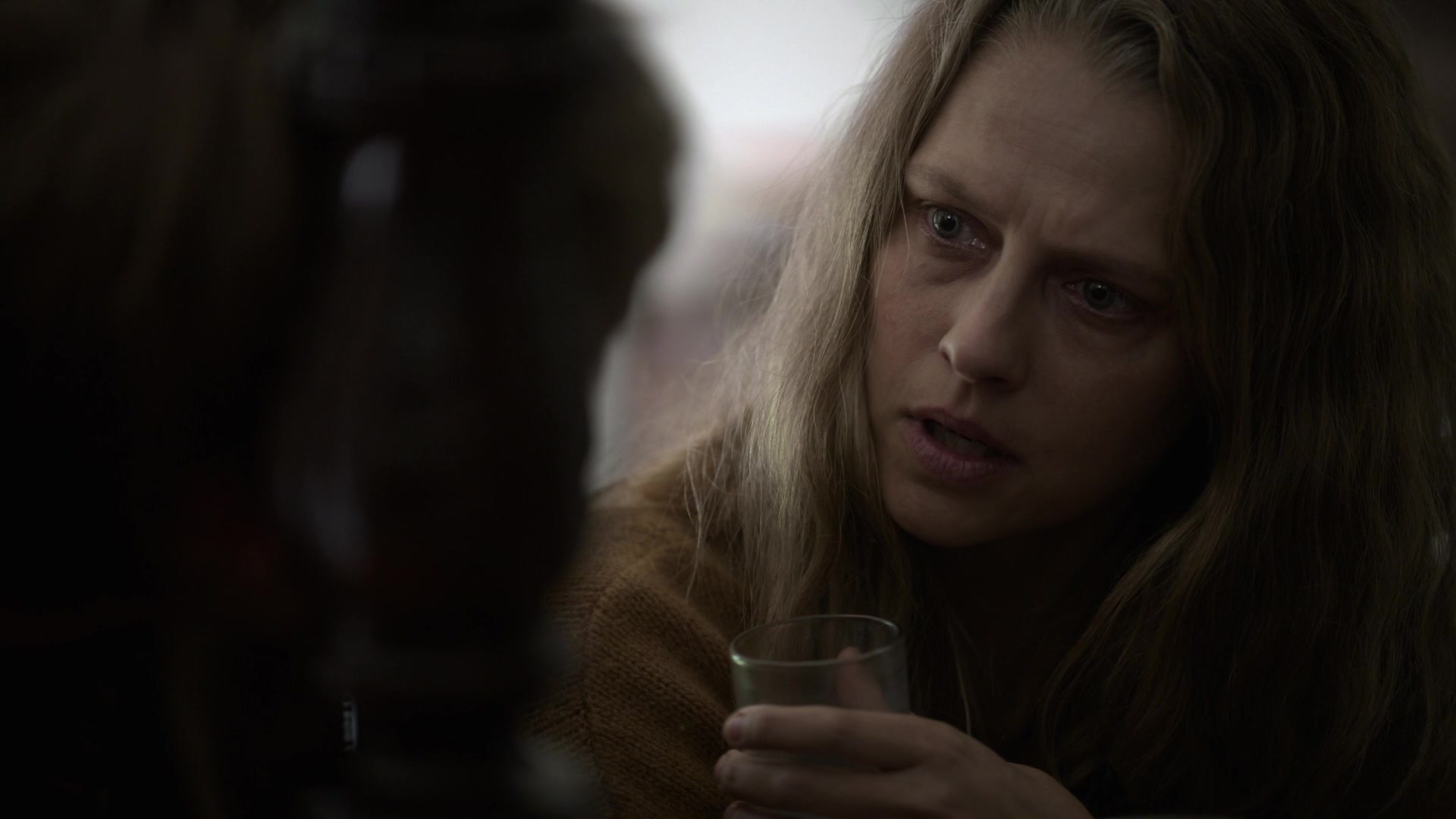 adoringteresap_theclearing_1x08_caps_0799.jpg adoringteresap_theclearing_1x08_caps_0799.jpg