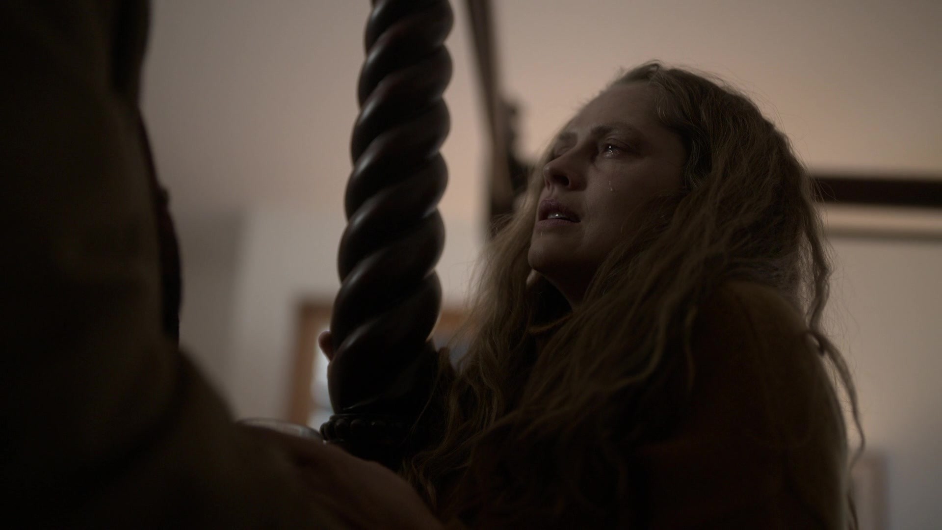 adoringteresap_theclearing_1x08_caps_0819.jpg