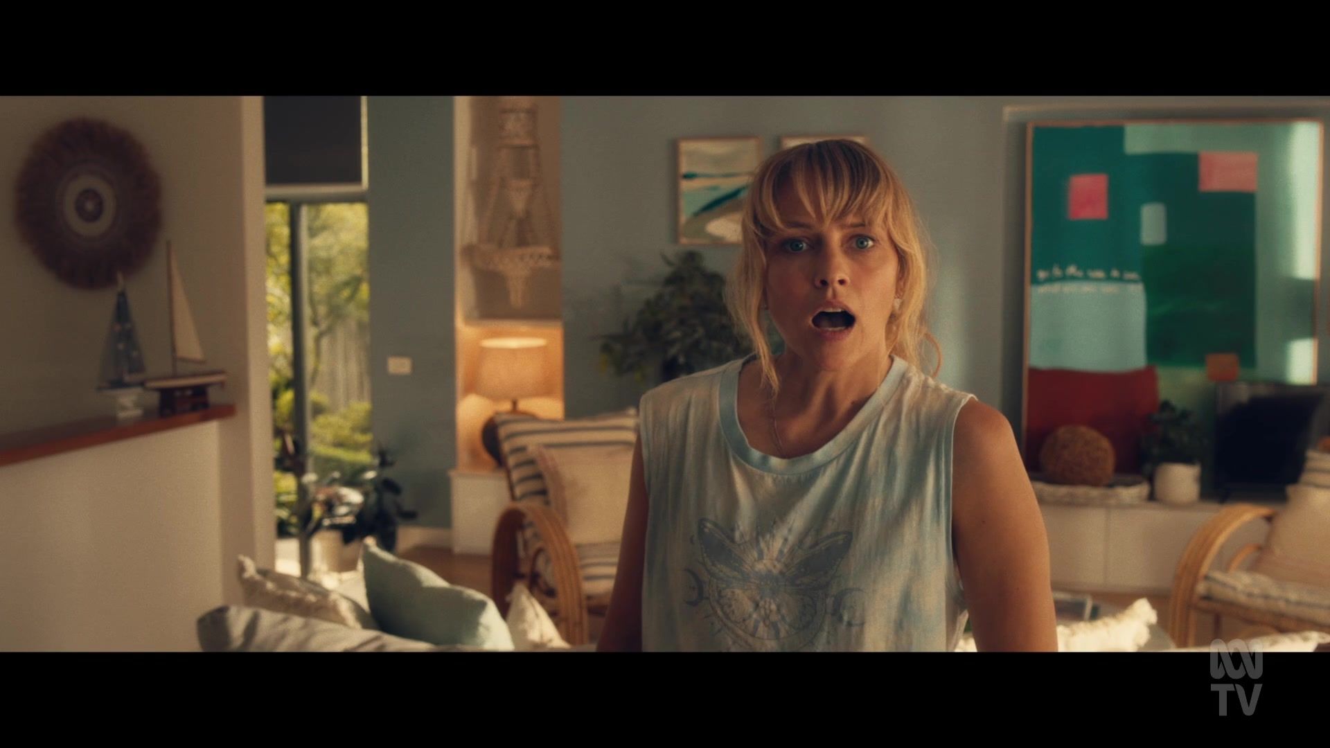 adoringteresap_thefamilynextdoor_1x01_0141.jpg adoringteresap_thefamilynextdoor_1x01_0141.jpg