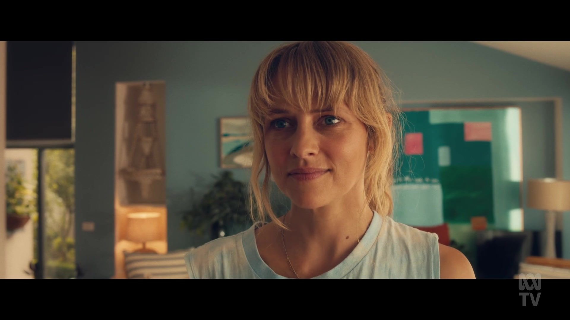 adoringteresap_thefamilynextdoor_1x01_0166.jpg adoringteresap_thefamilynextdoor_1x01_0166.jpg