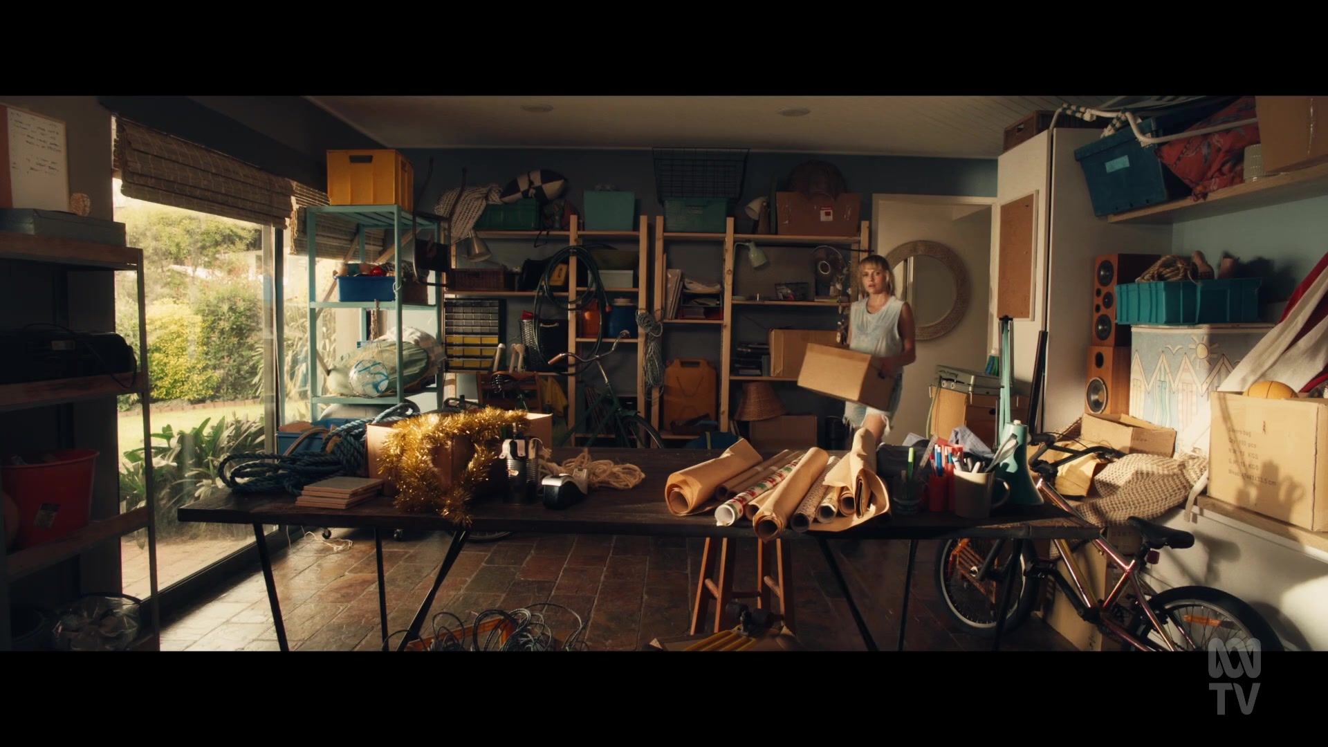 adoringteresap_thefamilynextdoor_1x01_0182.jpg adoringteresap_thefamilynextdoor_1x01_0182.jpg