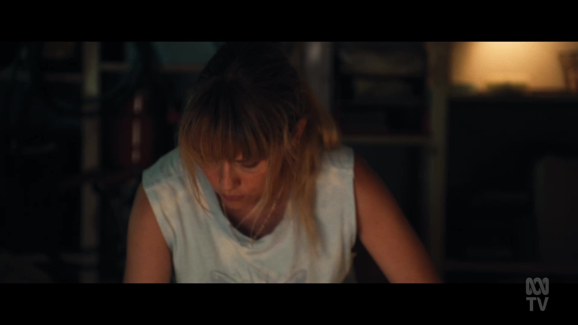 adoringteresap_thefamilynextdoor_1x01_0330.jpg adoringteresap_thefamilynextdoor_1x01_0330.jpg