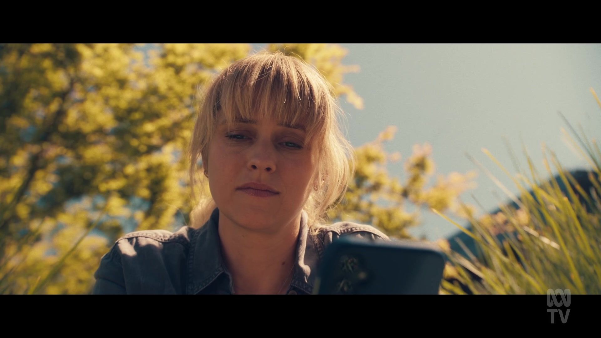 adoringteresap_thefamilynextdoor_1x01_0401.jpg adoringteresap_thefamilynextdoor_1x01_0401.jpg
