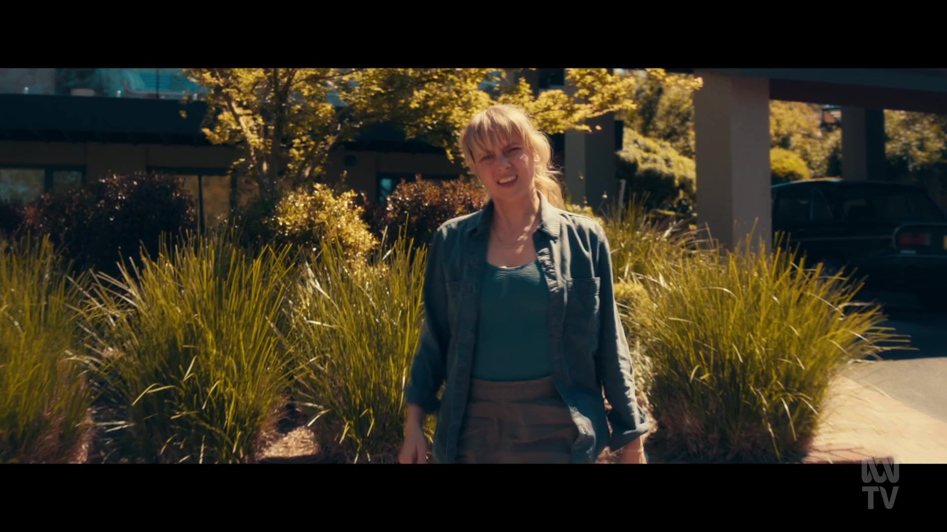 adoringteresap_thefamilynextdoor_1x01_0410.jpg adoringteresap_thefamilynextdoor_1x01_0410.jpg