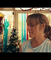 adoringteresap_thefamilynextdoor_1x01_0094.jpg