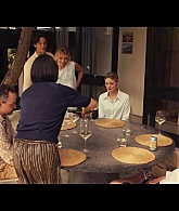 adoringteresap_thefamilynextdoor_1x01_0297.jpg