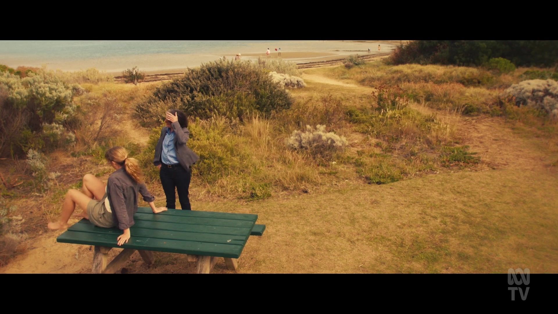 adoringteresap_thefamilynextdoor_1x03_0014.jpg adoringteresap_thefamilynextdoor_1x03_0014.jpg