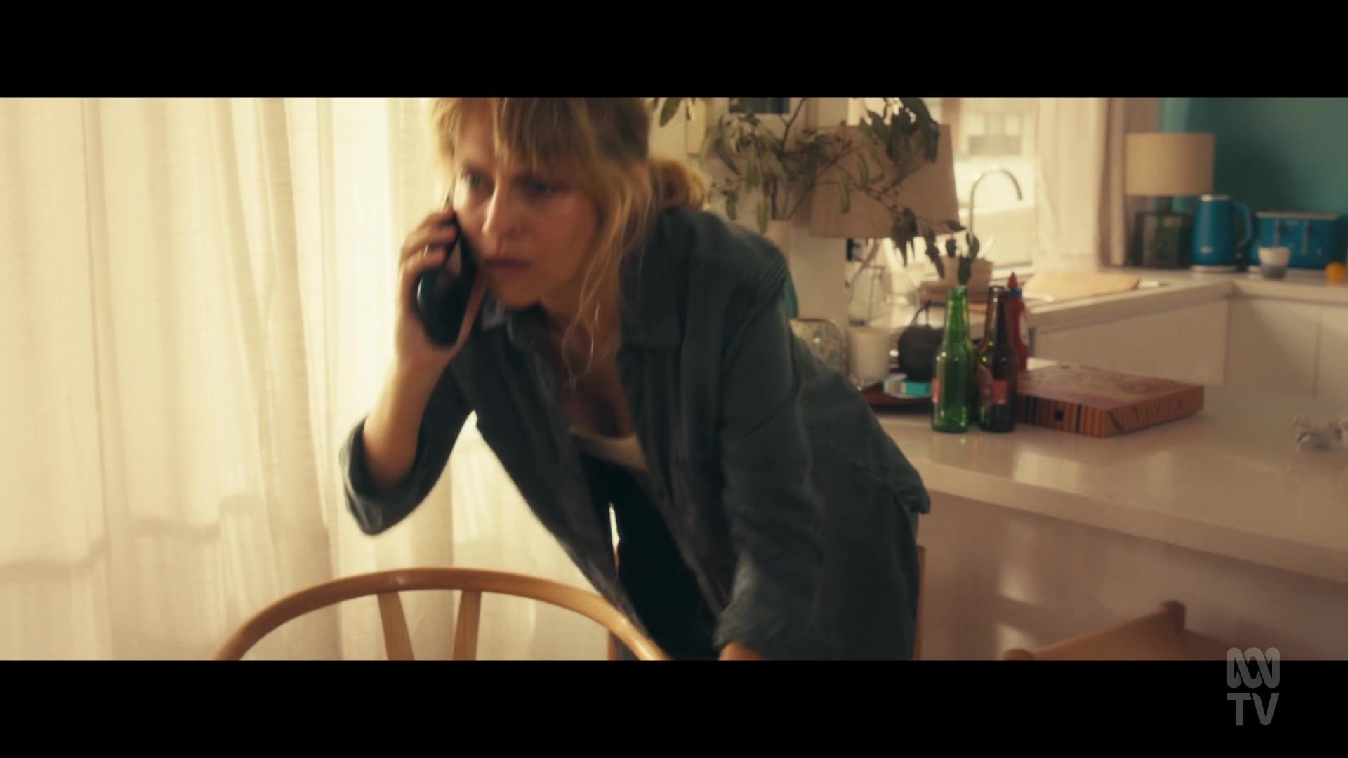 adoringteresap_thefamilynextdoor_1x03_0374.jpg adoringteresap_thefamilynextdoor_1x03_0374.jpg