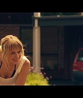 adoringteresap_thefamilynextdoor_1x03_0145.jpg