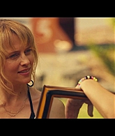 adoringteresap_thefamilynextdoor_1x03_0184.jpg