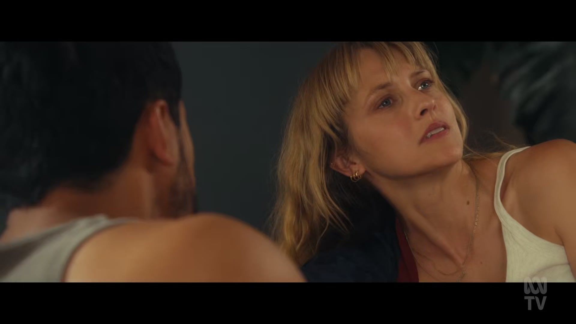 adoringteresap_thefamilynextdoor_1x04_0054.jpg adoringteresap_thefamilynextdoor_1x04_0054.jpg