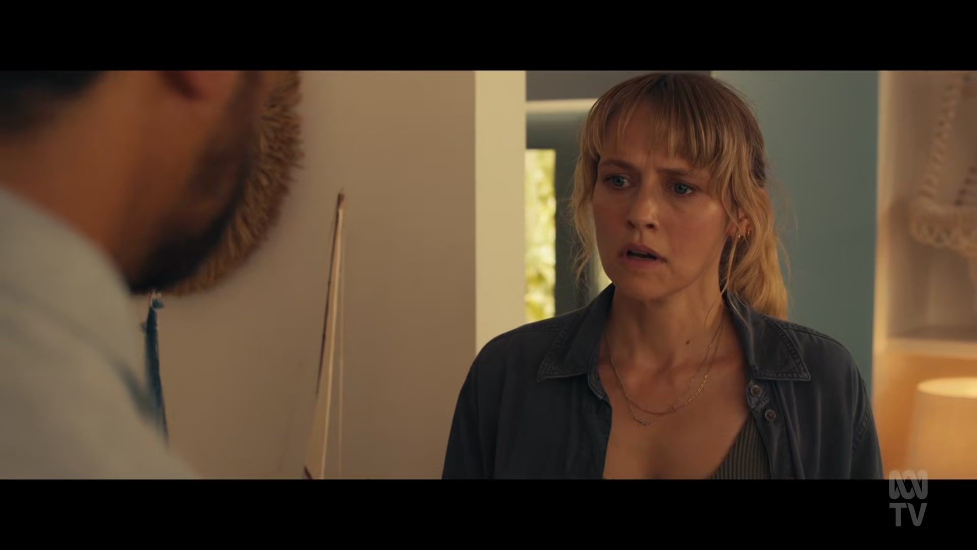 adoringteresap_thefamilynextdoor_1x04_0592.jpg adoringteresap_thefamilynextdoor_1x04_0592.jpg