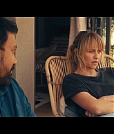 adoringteresap_thefamilynextdoor_1x04_0110.jpg