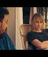 adoringteresap_thefamilynextdoor_1x04_0118.jpg