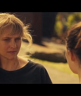 adoringteresap_thefamilynextdoor_1x04_0193.jpg