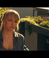 adoringteresap_thefamilynextdoor_1x04_0516.jpg