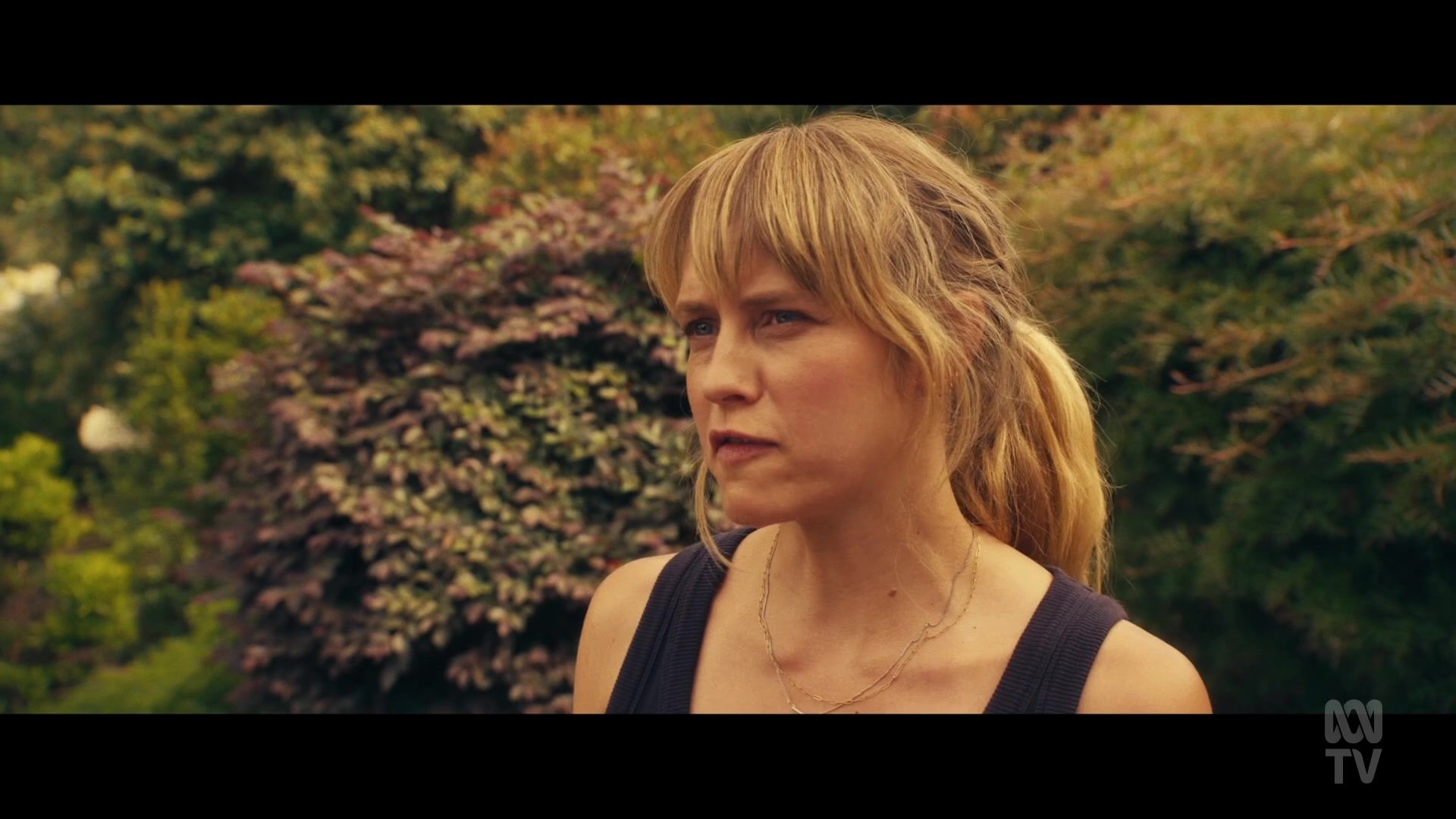 adoringteresap_thefamilynextdoor_1x05_0054.jpg adoringteresap_thefamilynextdoor_1x05_0054.jpg