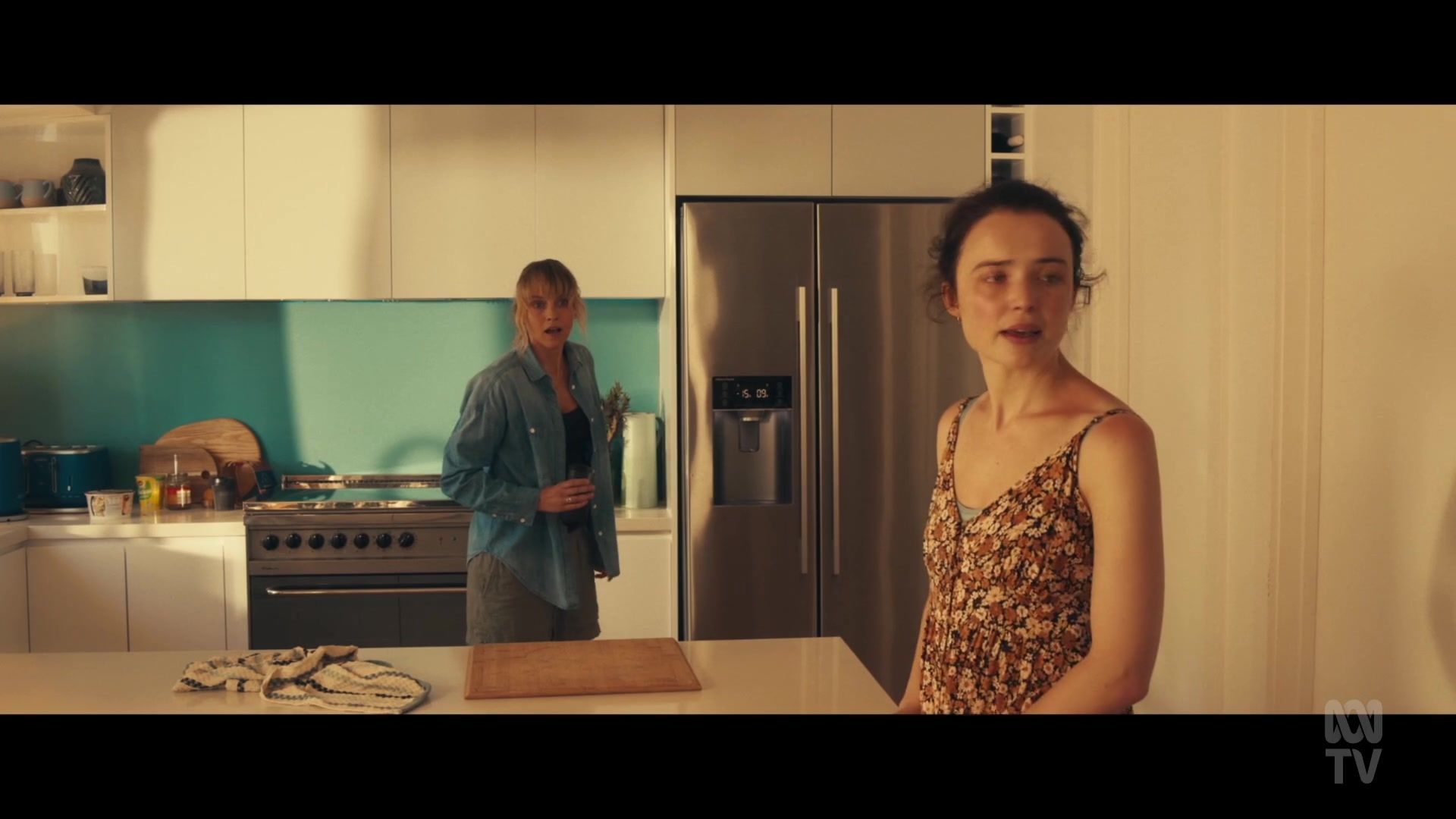 adoringteresap_thefamilynextdoor_1x05_0102.jpg adoringteresap_thefamilynextdoor_1x05_0102.jpg