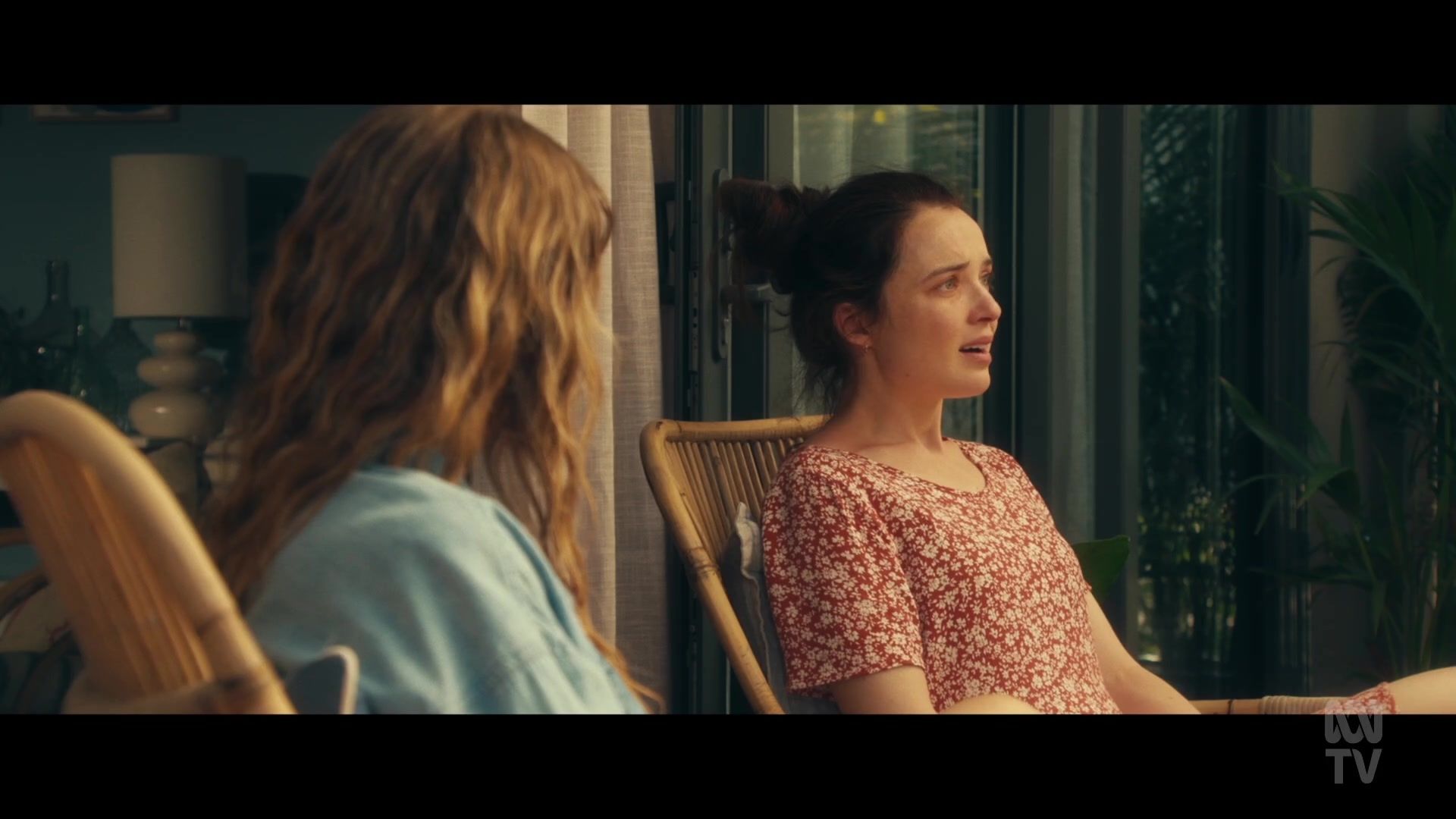 adoringteresap_thefamilynextdoor_1x05_0326.jpg adoringteresap_thefamilynextdoor_1x05_0326.jpg