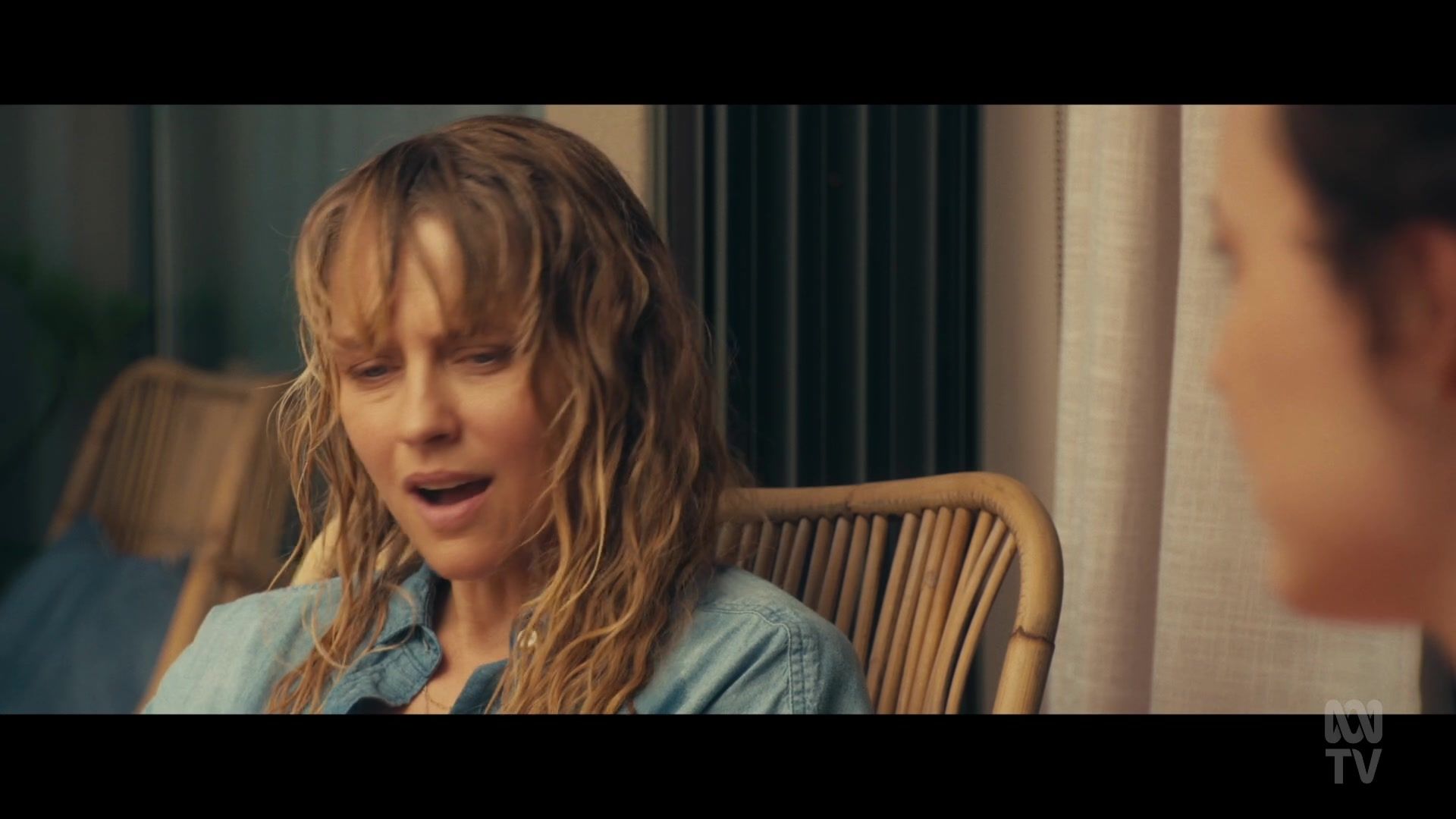 adoringteresap_thefamilynextdoor_1x05_0335.jpg adoringteresap_thefamilynextdoor_1x05_0335.jpg
