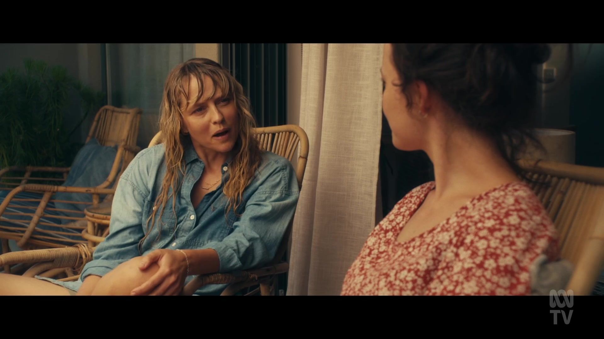adoringteresap_thefamilynextdoor_1x05_0354.jpg adoringteresap_thefamilynextdoor_1x05_0354.jpg
