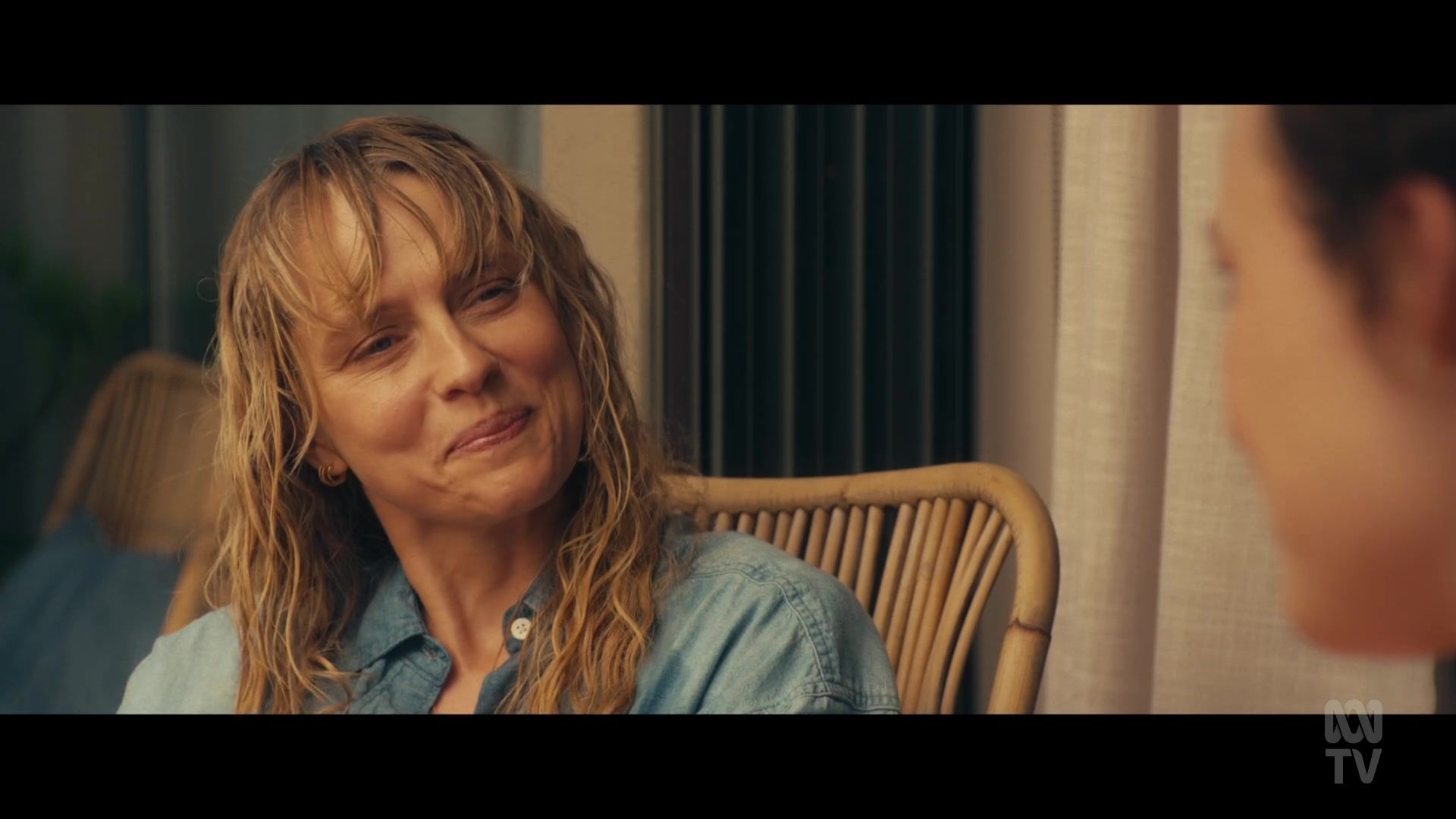 adoringteresap_thefamilynextdoor_1x05_0362.jpg adoringteresap_thefamilynextdoor_1x05_0362.jpg