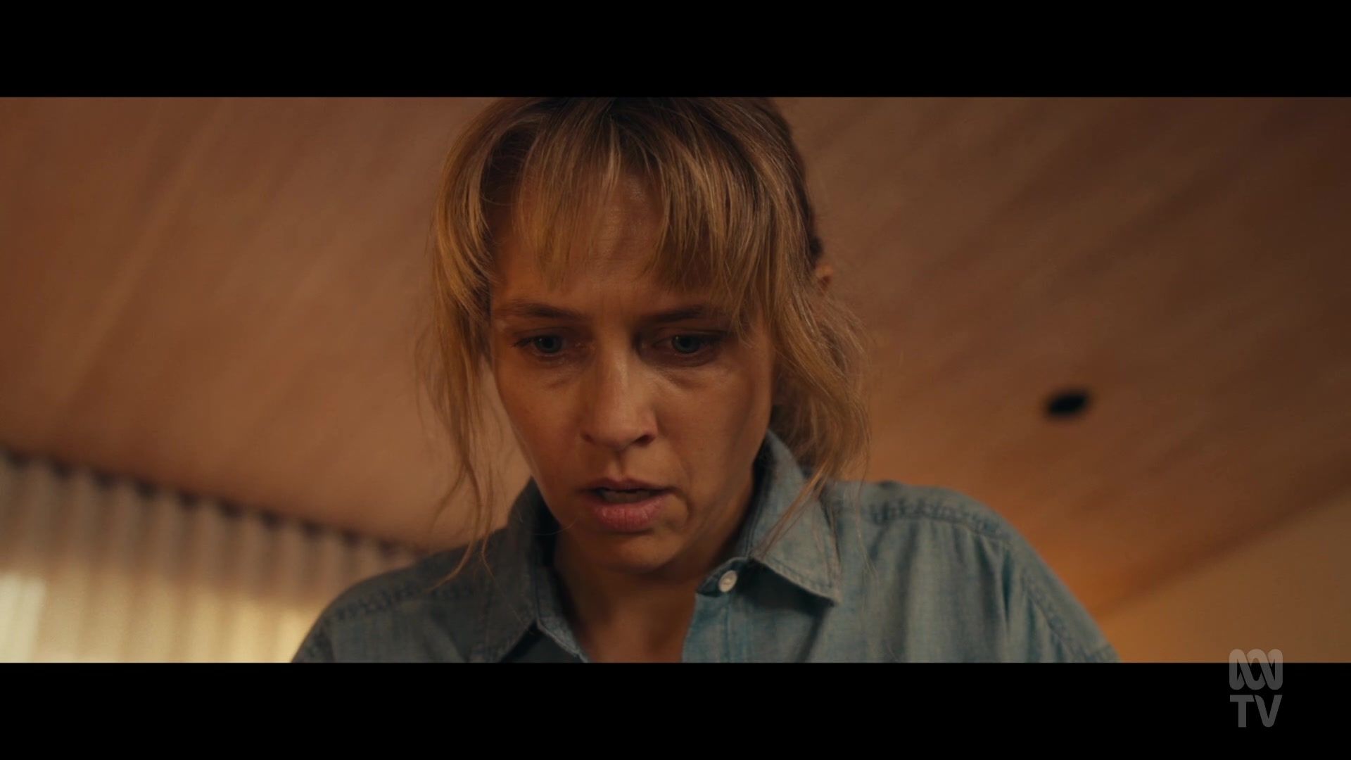 adoringteresap_thefamilynextdoor_1x05_0453.jpg adoringteresap_thefamilynextdoor_1x05_0453.jpg