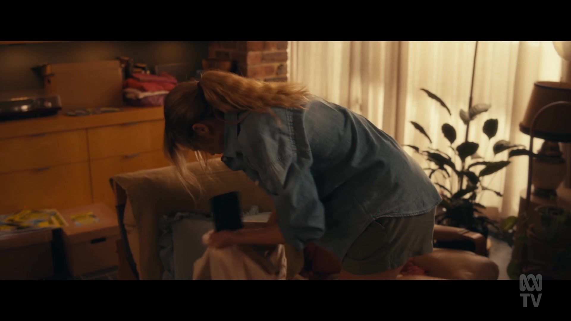 adoringteresap_thefamilynextdoor_1x05_0487.jpg adoringteresap_thefamilynextdoor_1x05_0487.jpg