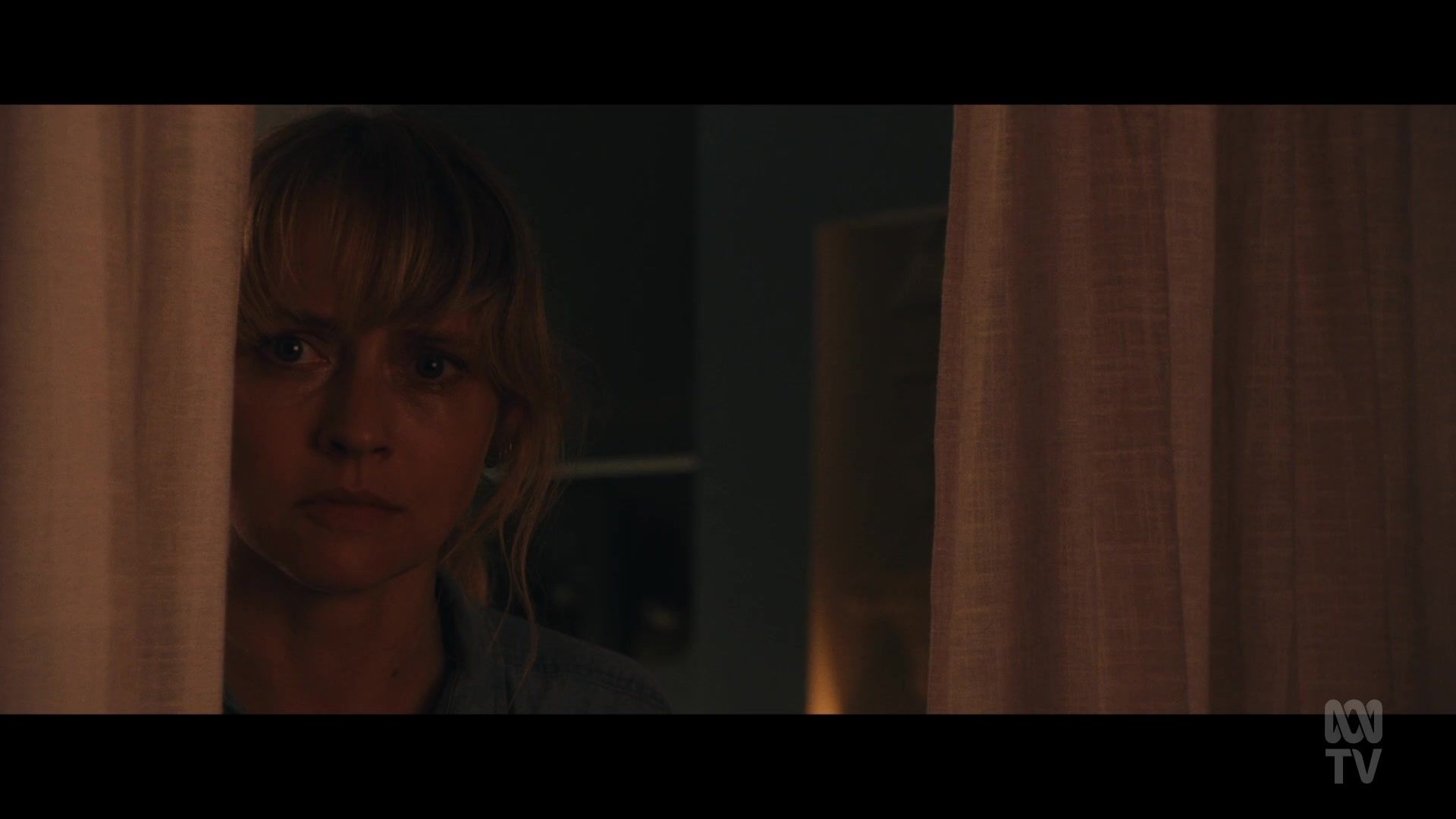 adoringteresap_thefamilynextdoor_1x05_0562.jpg adoringteresap_thefamilynextdoor_1x05_0562.jpg