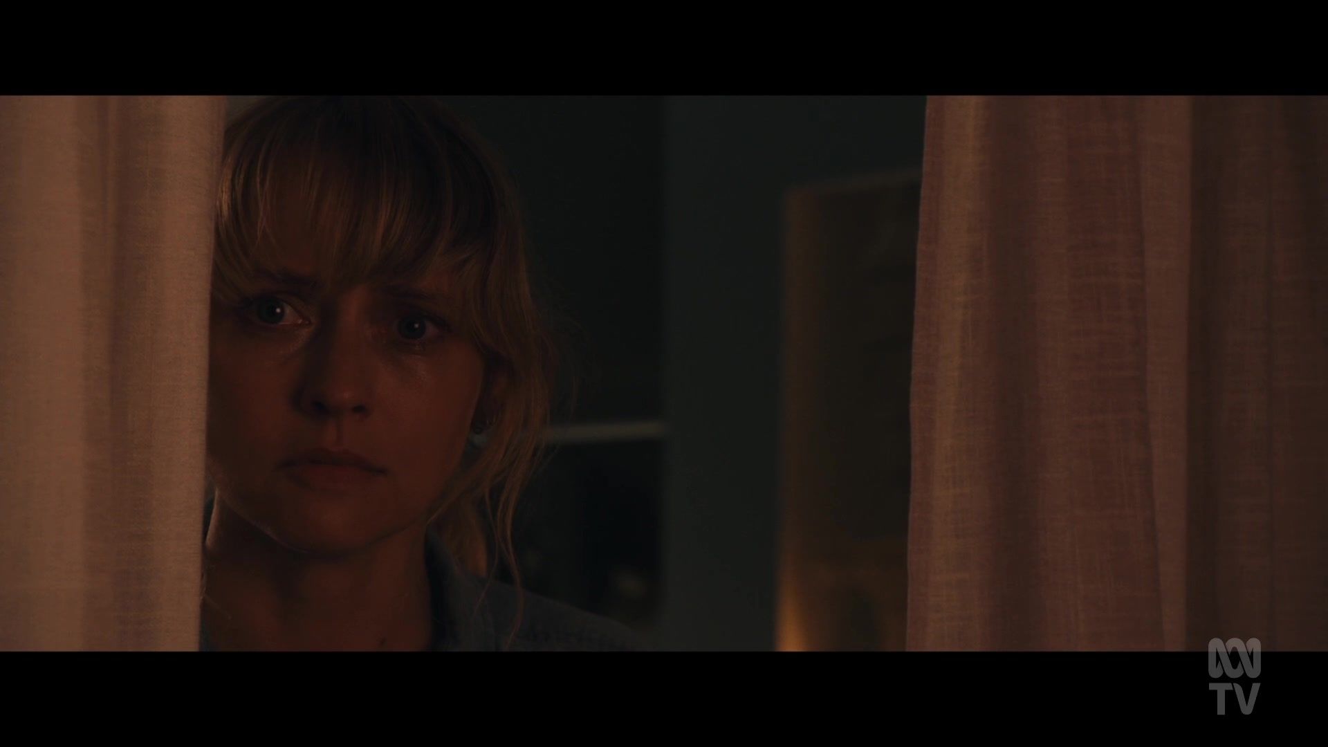 adoringteresap_thefamilynextdoor_1x05_0567.jpg adoringteresap_thefamilynextdoor_1x05_0567.jpg