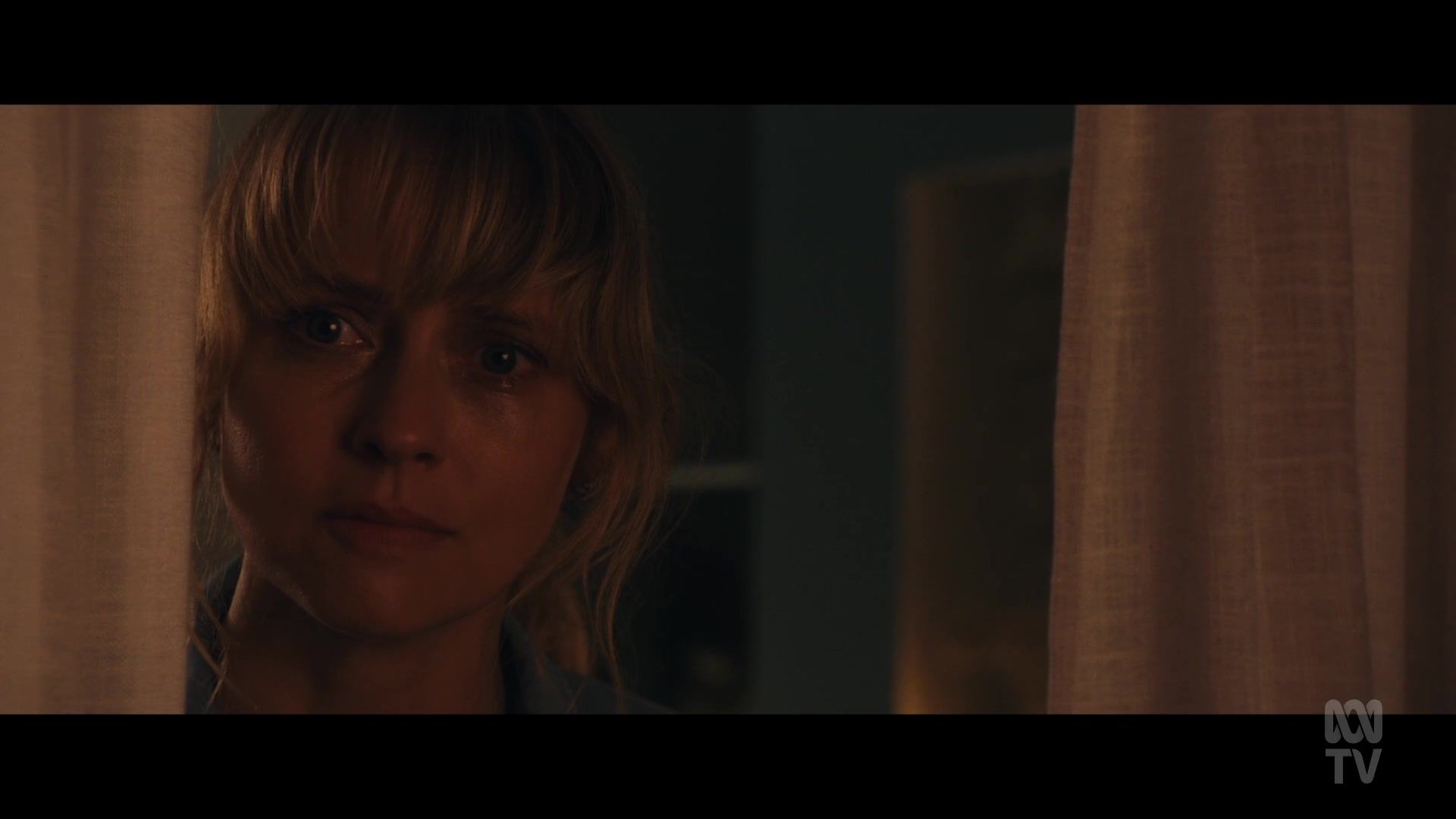 adoringteresap_thefamilynextdoor_1x05_0571.jpg adoringteresap_thefamilynextdoor_1x05_0571.jpg