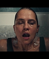 adoringteresap_thefamilynextdoor_1x05_0003.jpg